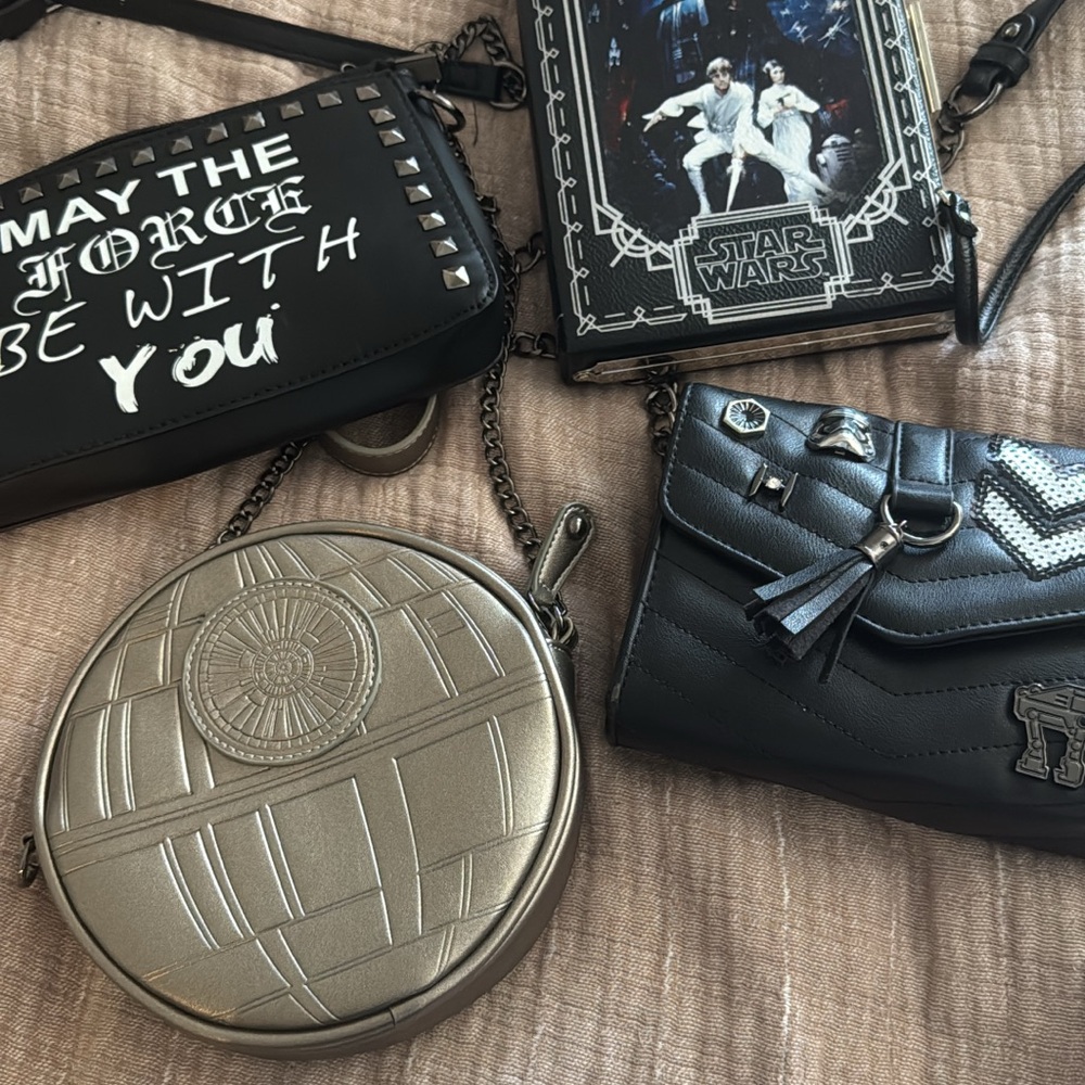 Disney Star Wars Crossbody Bags - Black and Silver